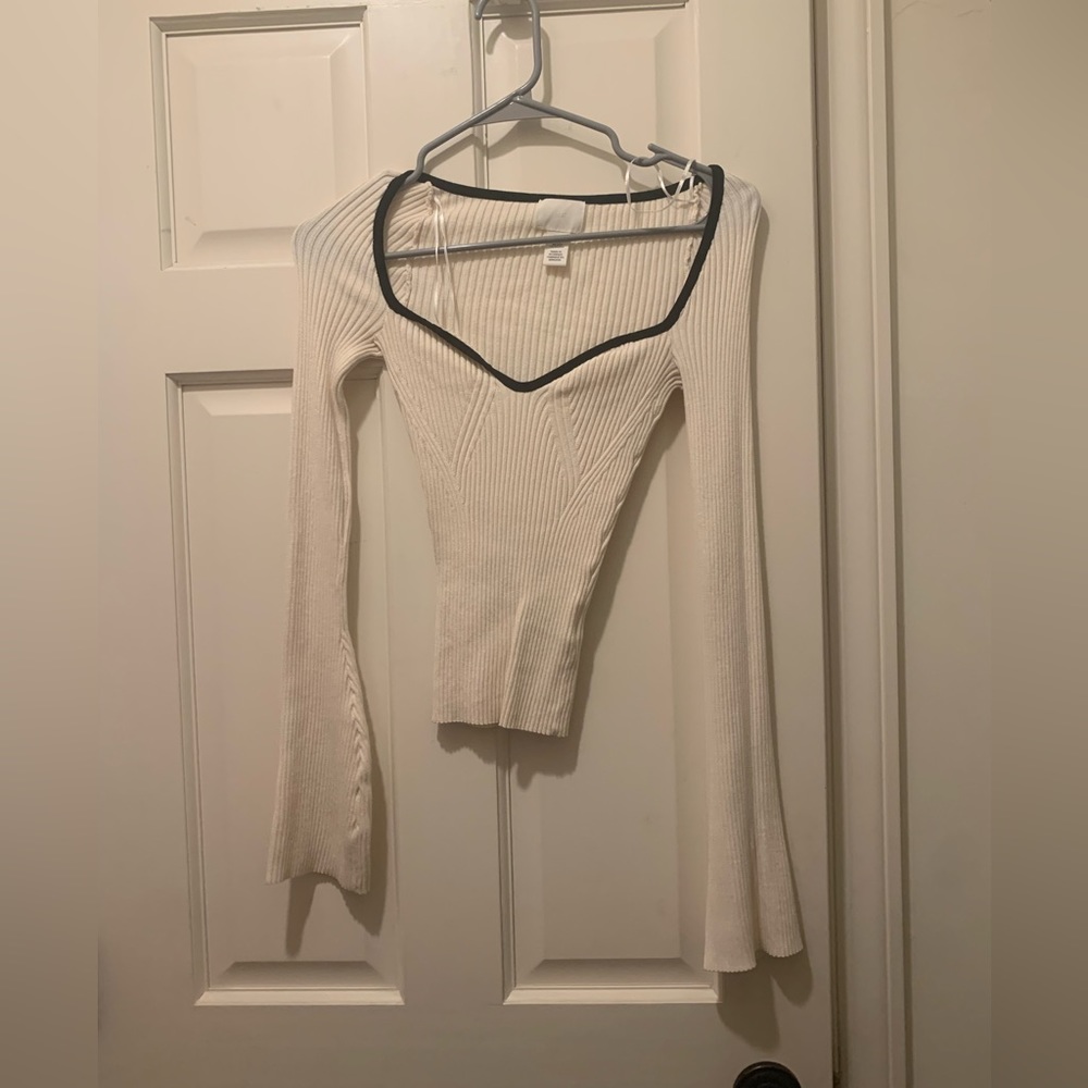 Long sleeve top